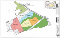 Schematic map of triangular piece of land (Hanover 9) divided into five parcels named A - E. Several abut green-shaded areas (conservation).
